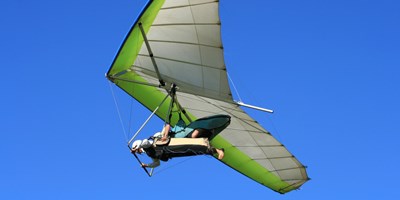 Hang Gliding Spectacular